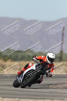 media/Oct-13-2025-Moto Forza (Mon) [[a66d839500]]/4-C Group/Session 3 (Turn 16)/